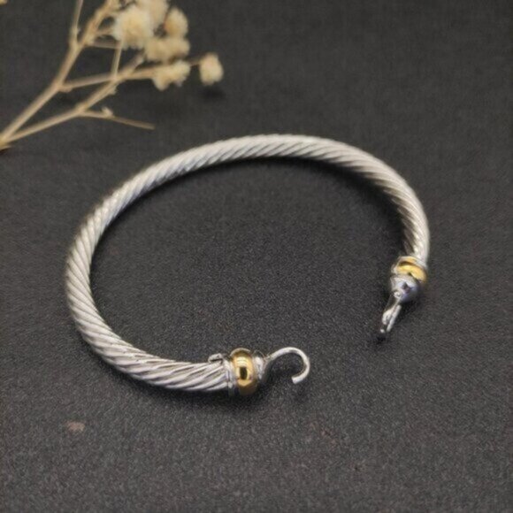 David Yurman 5mm Hook Buckle Classic Sterling Silver Bracelet QDW-2037 - Picture 5 of 6